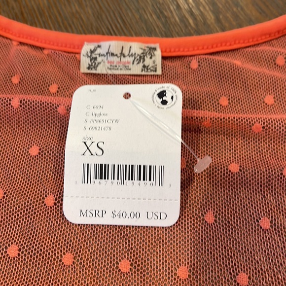 🥳HP🥳 Free People coral colored mix media top. Size XS - Picture 8 of 12